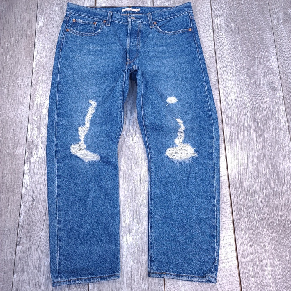 Levis Wedgie Straight Jeans Women 32 Blue Distressed High Rise Button Fly